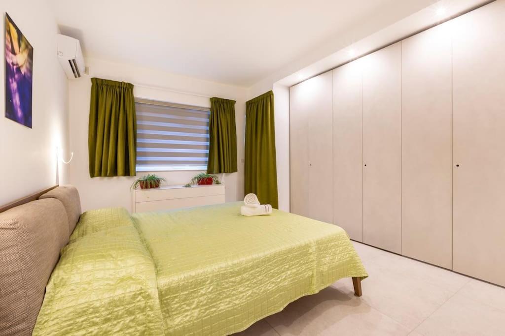Ngh12 - Lovely And Spacious 2 Bedroom Apartment Naxxar Екстер'єр фото
