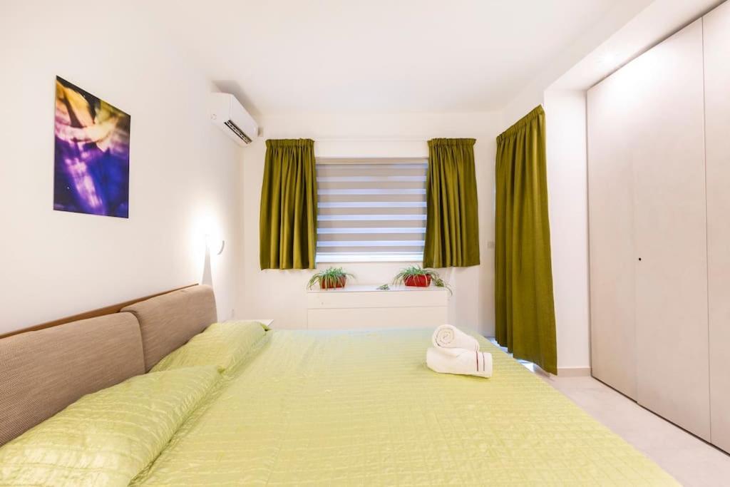 Ngh12 - Lovely And Spacious 2 Bedroom Apartment Naxxar Екстер'єр фото