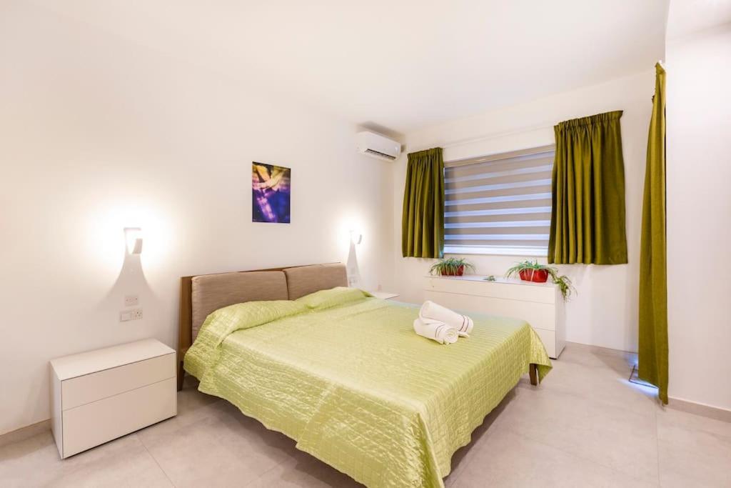 Ngh12 - Lovely And Spacious 2 Bedroom Apartment Naxxar Екстер'єр фото